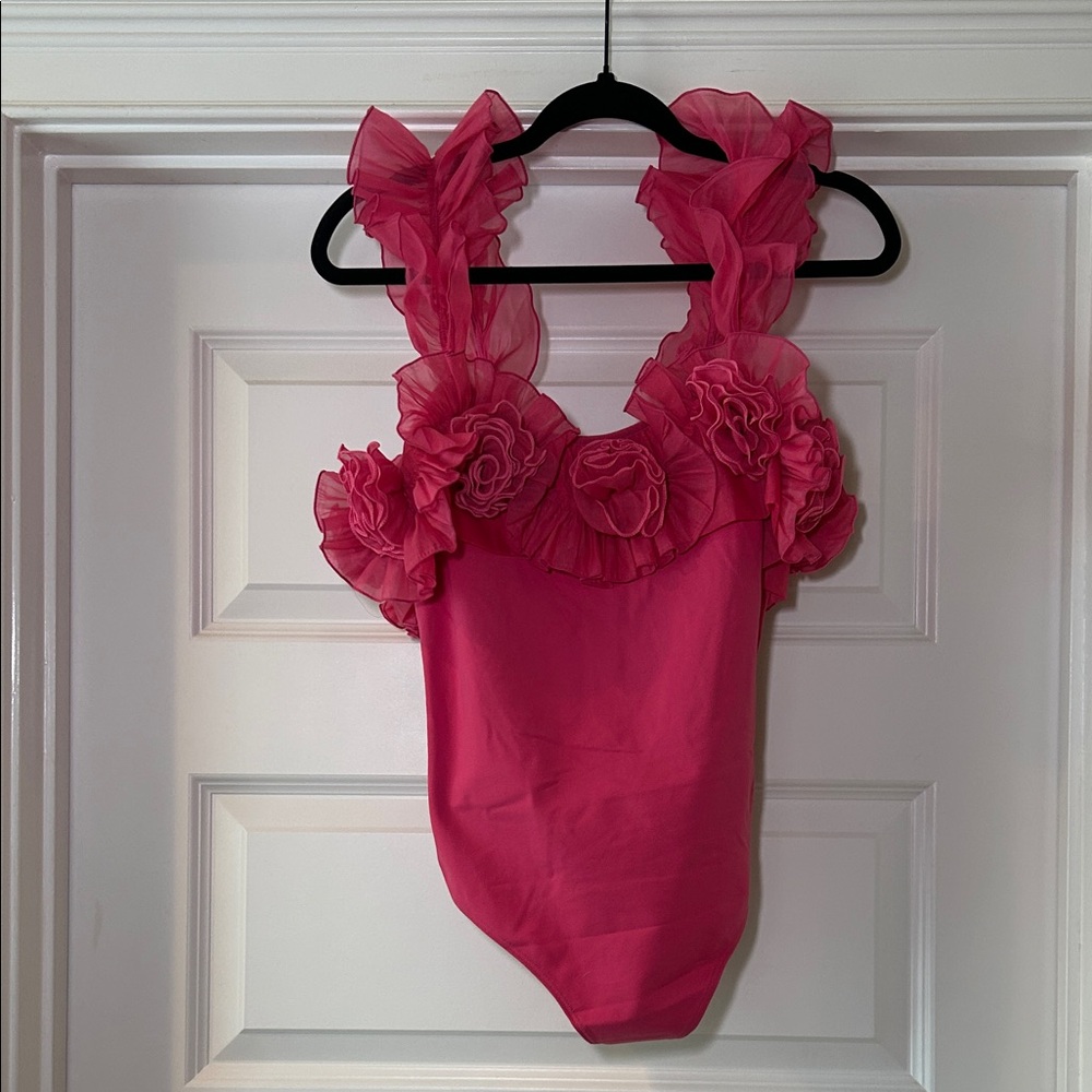 Free People Intimately Ruffle Sleeved Bodysuit size L, NWT, Raspberry Sorbt